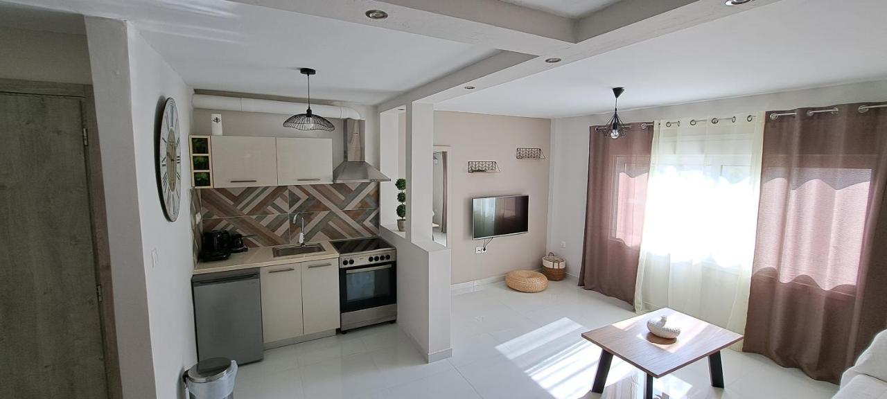 Xylokastro Cozy Apartment Exterior photo